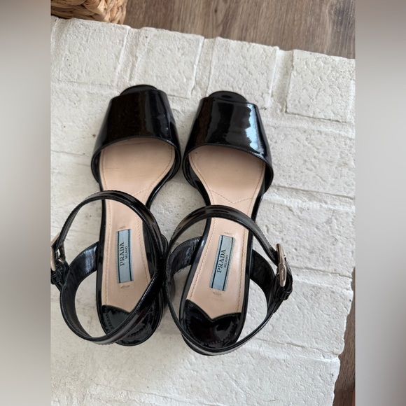 PRADA Round Heel Ankle Strap Slingback Sandal Shoe 36 - 5.5 Black Patent - Picture 7 of 14